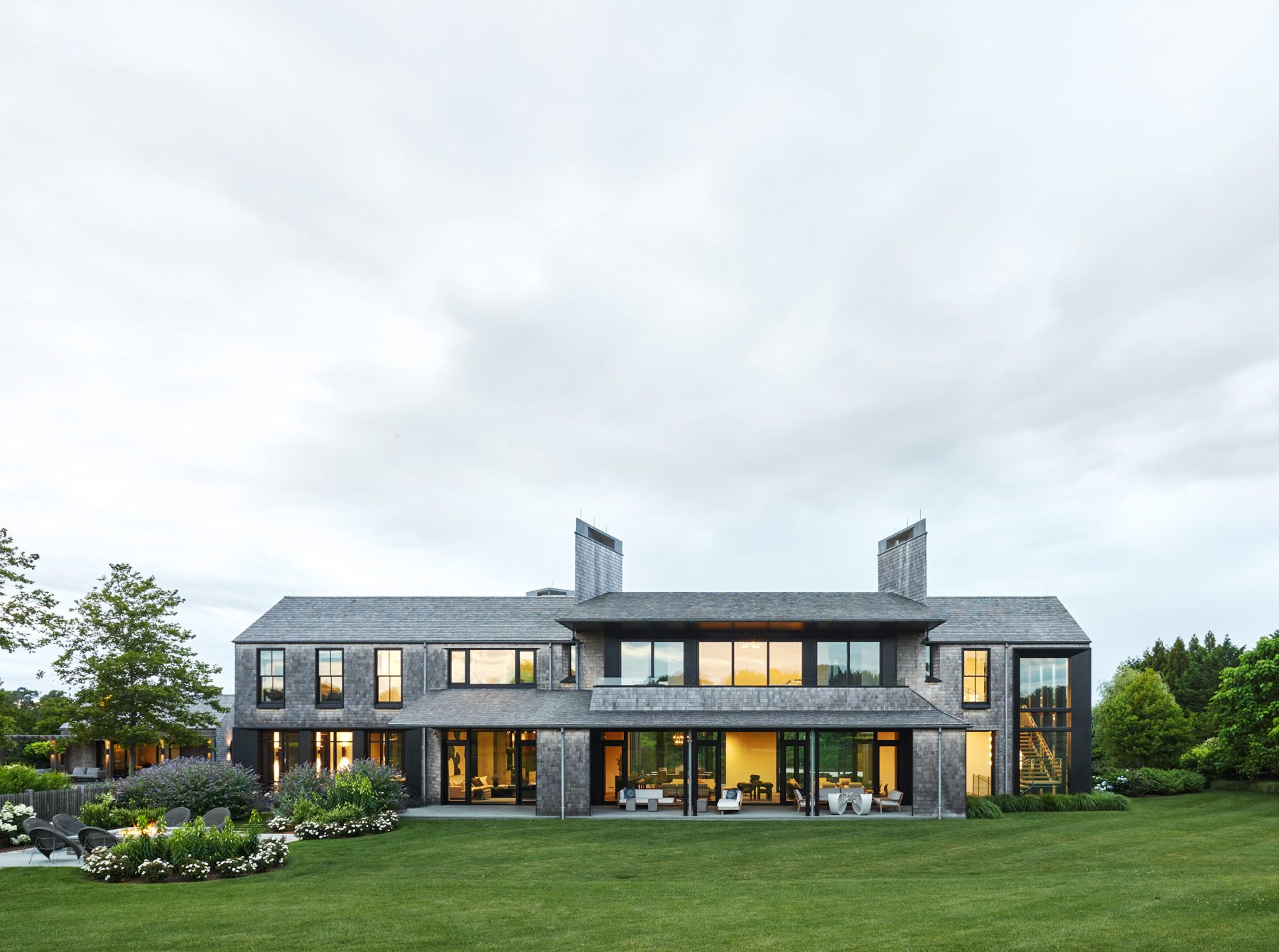 Modern Hamptons house exterior