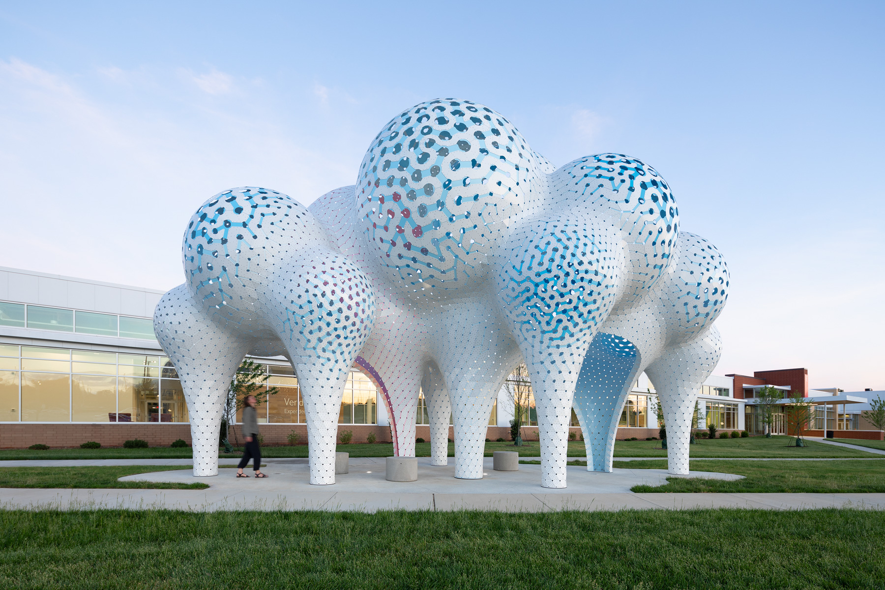 Geometric Surface structure by THEVERYMANY